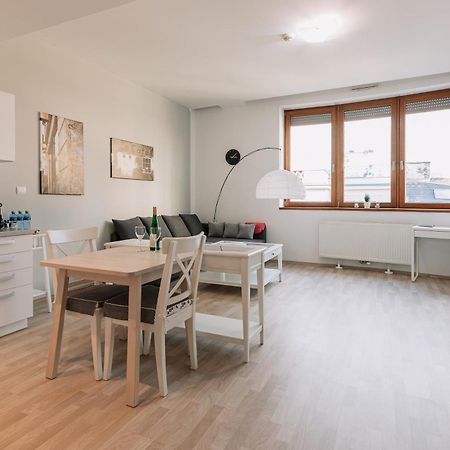 Stayinbratislava Luaran gambar