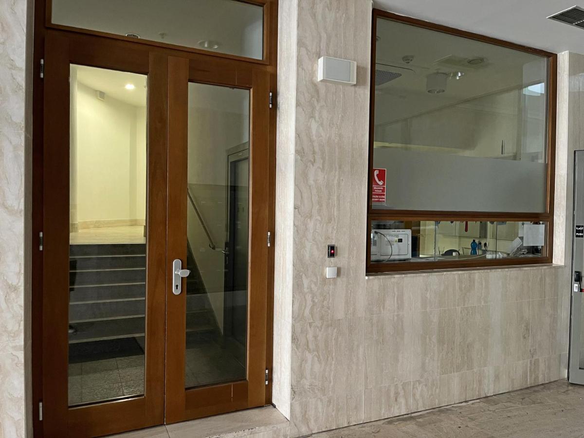 Stayinbratislava Luaran gambar